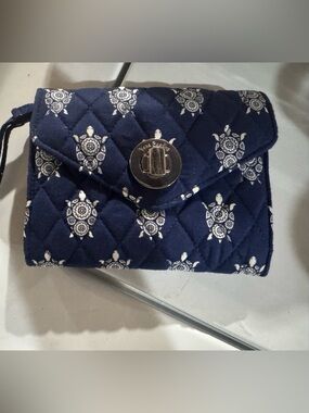 Vera Bradley Navy Wristlet with White Turtle Motif
